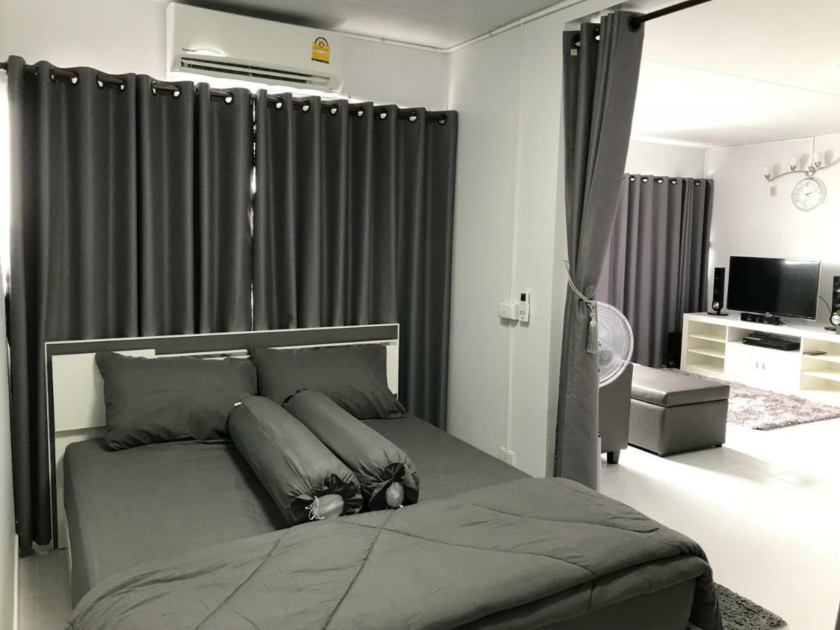 T11 Popula Condo By Prathomlerk Pak Kret Exterior photo