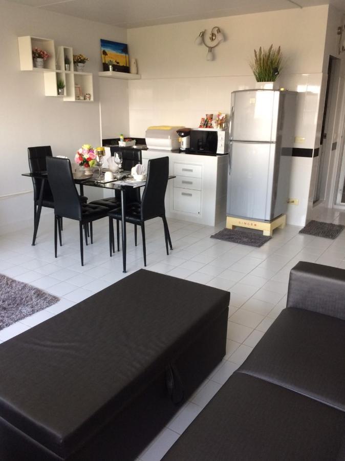 T11 Popula Condo By Prathomlerk Pak Kret Exterior photo